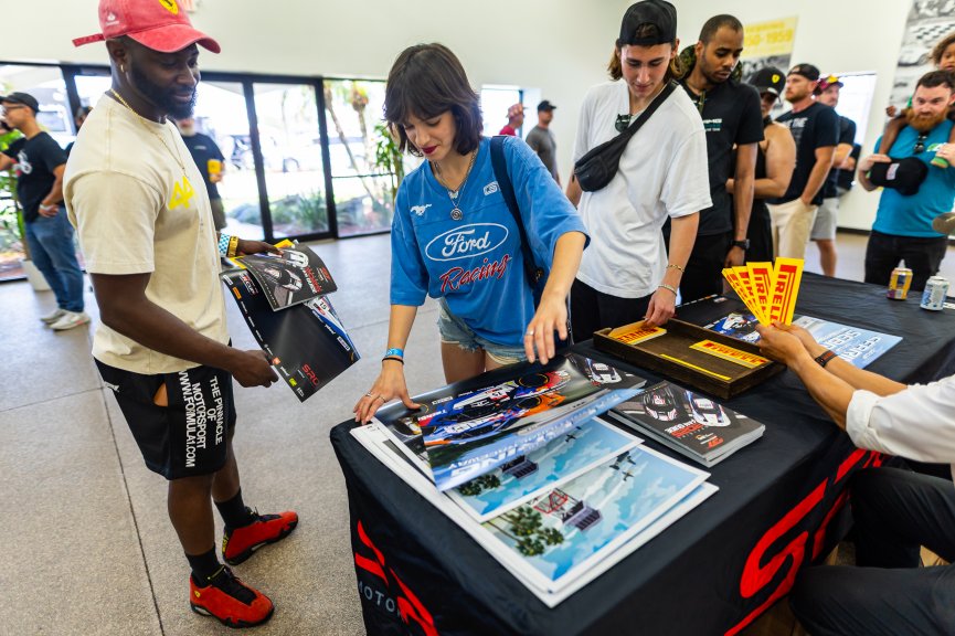 Autograph session at GT World Challenge America Powered by AWS, SRO America, Sebring International Raceway, Sebring, FL, May 15-18, 2025.
